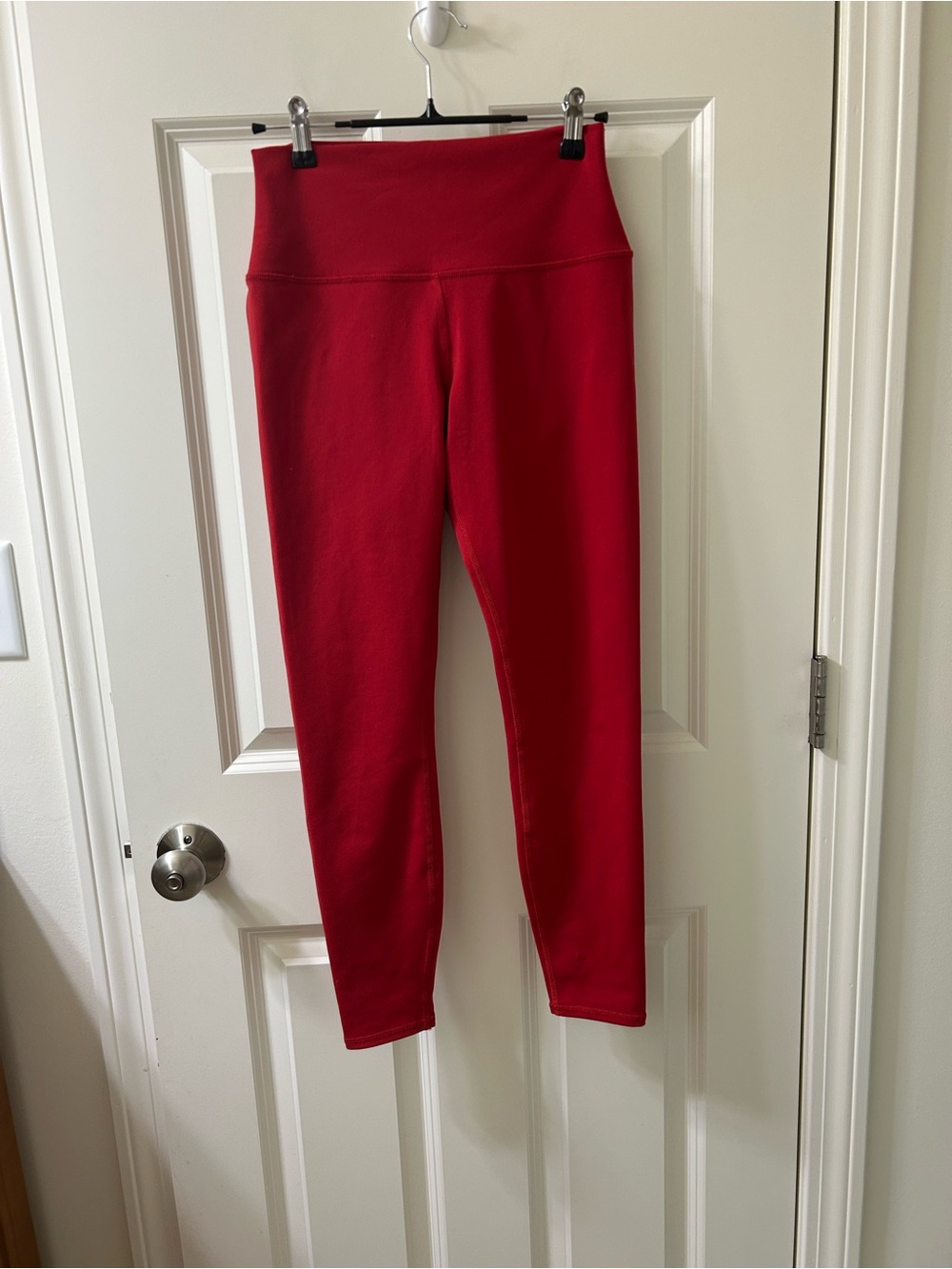 ALO Yoga Air Lift Red High-Rise Seamless Leggings (stock pic) Size Small - Picture 3 of 5